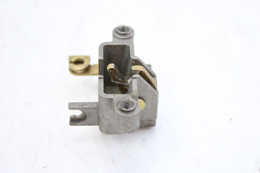 photo de SEAT LOCK JM MOTORS EVOLIS 4T 50 (2018 - 2022) - Zoom on usage condition