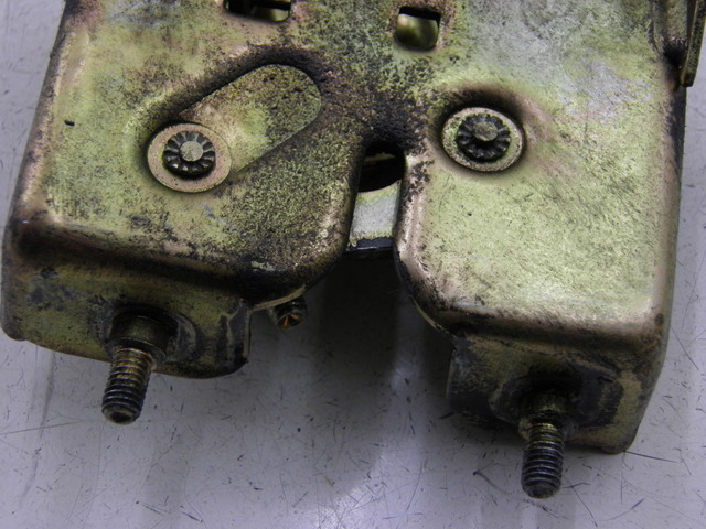 photo de SEAT LOCK SET HONDA NH VISION 50 (1985 - 1994) - Zoom on usage condition