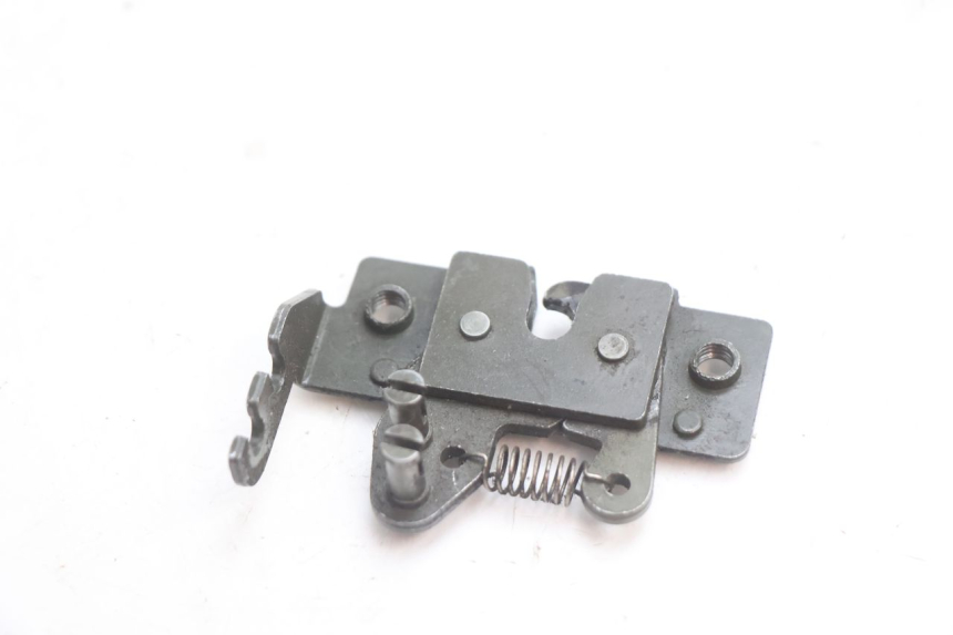 photo de SEAT LOCK PIAGGIO MP3 LT 300 (2010 - 2016) - Component detail