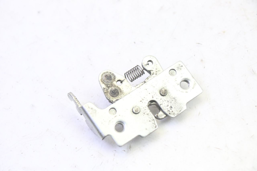 photo de SEAT LOCK PIAGGIO MP3 125 (2006 - 2014) - Zoom on usage condition