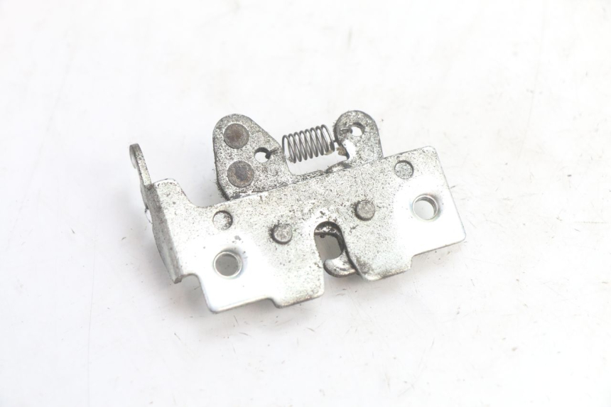 photo de SEAT LOCK PIAGGIO MP3 125 (2006 - 2014) - Zoom on usage condition