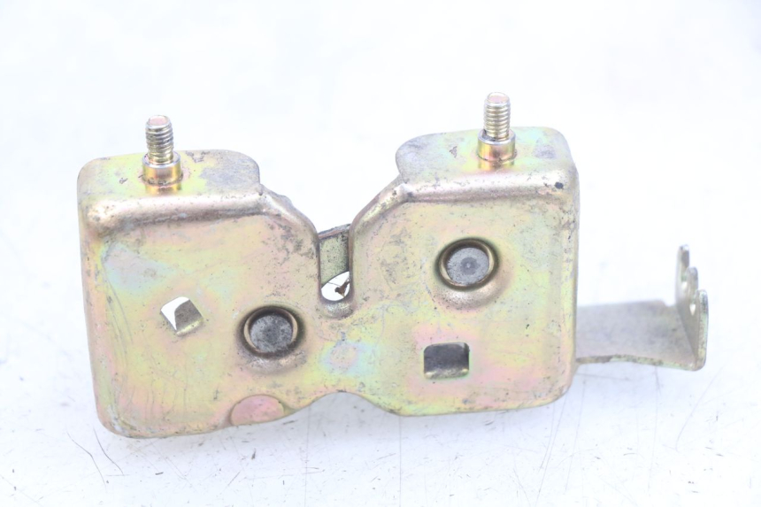 photo de SEAT LOCK DAELIM S3 125 (2010 - 2017) - Alternative perspective