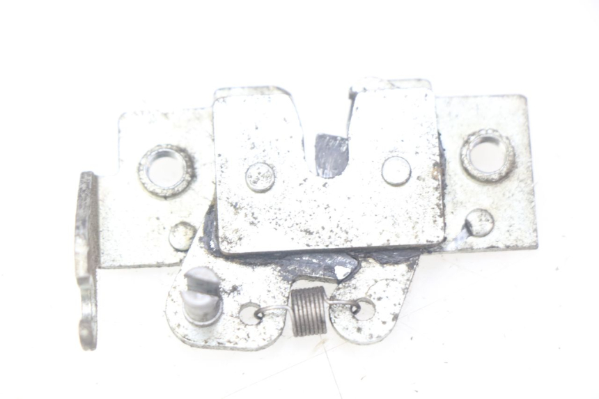 photo de SEAT LOCK YAMAHA XMAX X-MAX 125 (2006 - 2009) - Main view