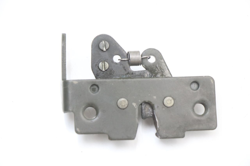 photo de SEAT LOCK SET PIAGGIO X10 125 (2012 - 2017) - Component detail