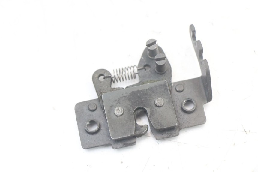 photo de SEAT LOCK PIAGGIO XEVO - X EVO 125 (2007 - 2017) - Main view