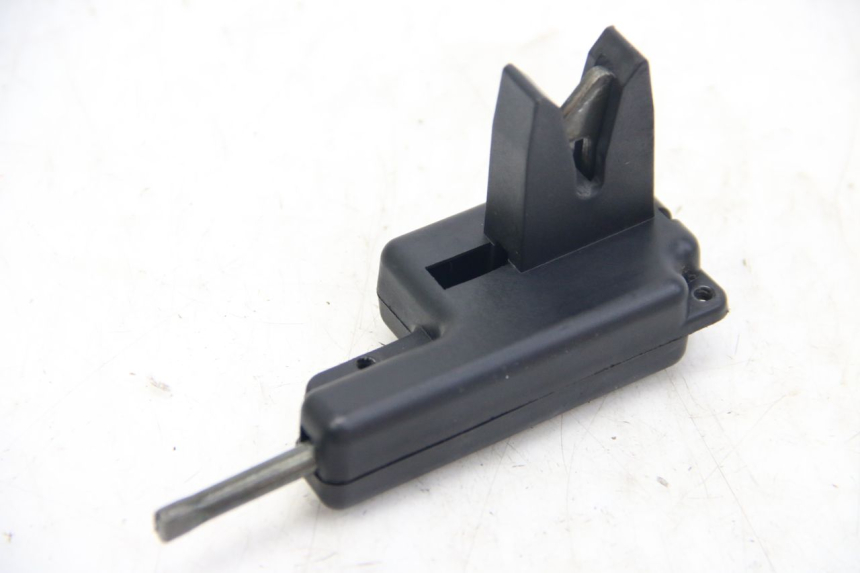 photo de SEAT LOCK PIAGGIO ZIP 4T 50 (2018 - 2020) - Main view