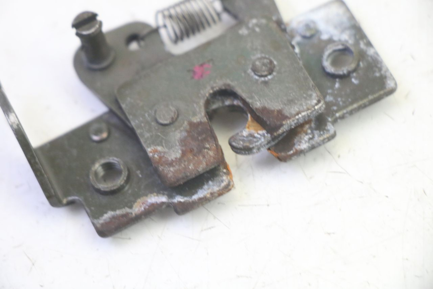 photo de SEAT LOCK SET ADIVA AD3 300 (2014 - 2020) - Component detail