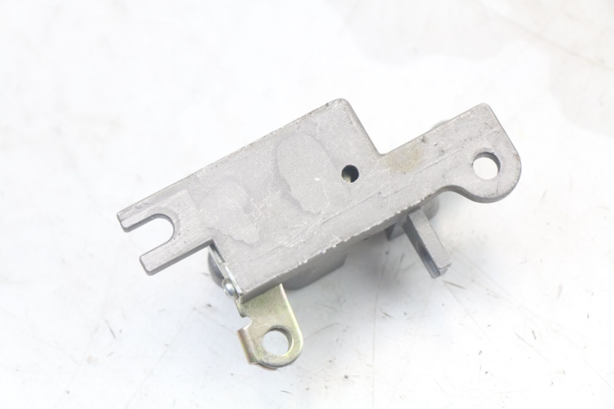 photo de SEAT LOCK KYMCO AGILITY 4T 50 (2018 - 2022) - Alternative perspective