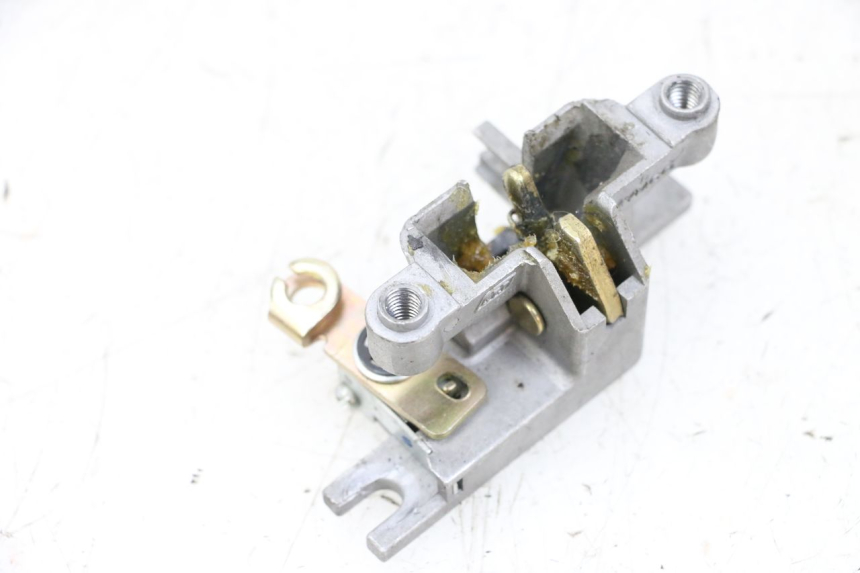 photo de SEAT LOCK KYMCO AGILITY 4T 50 (2018 - 2022) - Alternative perspective