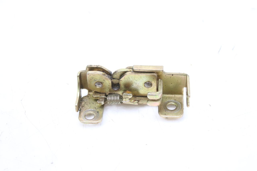 photo de SEAT LOCK KYMCO AGILITY NAKED RENOUVO 4T 50 (2018 - 2020) - Alternative perspective