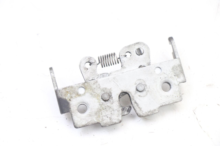 photo de SEAT LOCK BMW C1 125 (2000 - 2003) - Zoom on usage condition