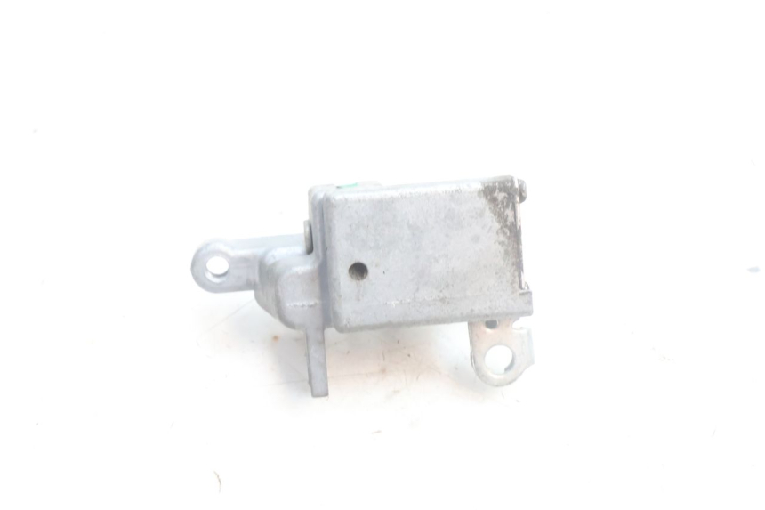 photo de SEAT LOCK YAMAHA BW'S BWS 125 (2010 - 2013) - Alternative perspective