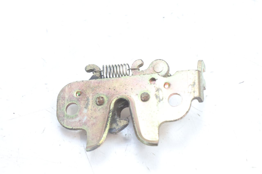 photo de SEAT LOCK PEUGEOT CITYSTAR 2T 50 (2018 - 2021) - Zoom on usage condition