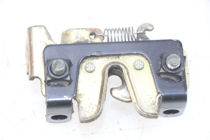 photo de SEAT LOCK SYM CROX 4T 50 (2016 - 2023) - Component detail