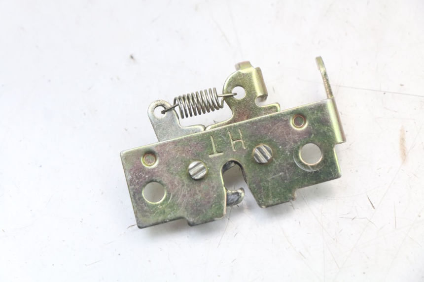 photo de SEAT LOCK SET WAYSCRAL E-START 1 (2018 - 2022) - Zoom on usage condition