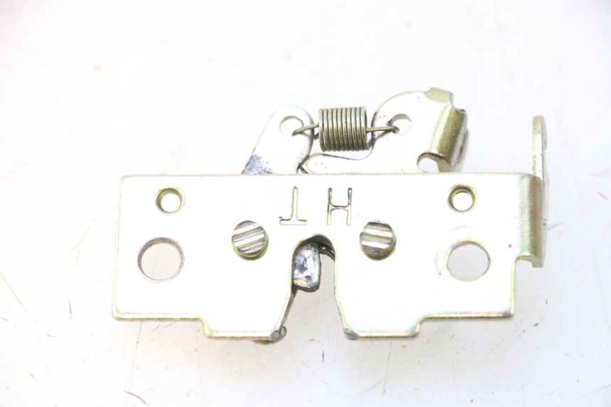 photo de SEAT LOCK SET WAYSCRAL E-START 1 (2018 - 2022) - Zoom on usage condition
