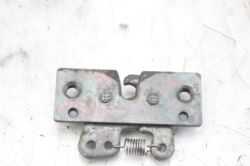 photo de SEAT LOCK PEUGEOT ELYSTAR 50 (2002 - 2014) - Component detail