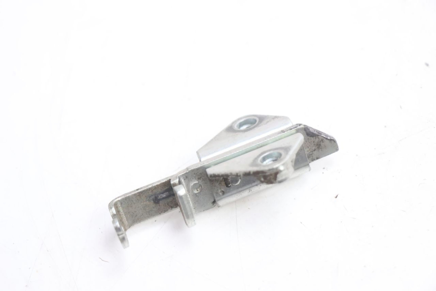 photo de SEAT LOCK SET KAWASAKI ER-6 ER6 N 650 (2005 - 2009) - Zoom on usage condition