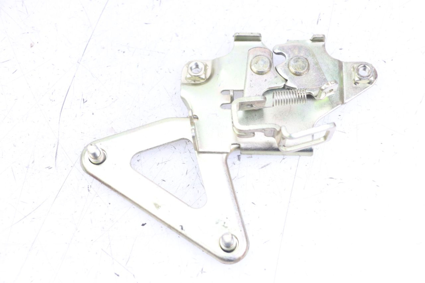 photo de SEAT LOCK SYM FIDDLE 3 III 125 (2014 - 2020) - Component detail