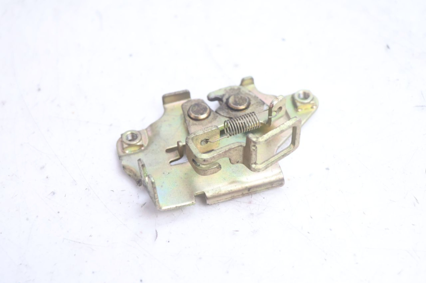 photo de SEAT LOCK SET SYM FIDDLE 3 III 50 (2014 - 2020) - Component detail