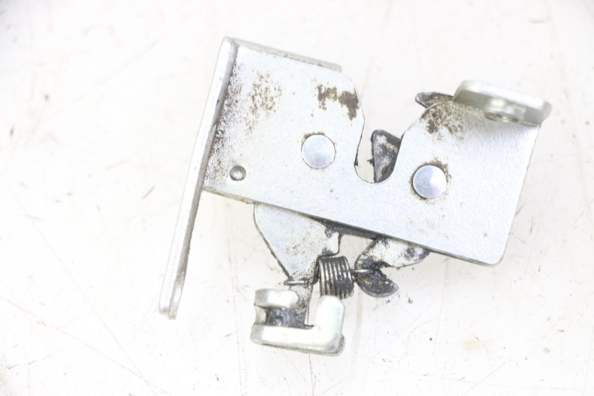 photo de SEAT LOCK VENESI FLY RETRO 4T 50 (2020 - 2025) - Main view