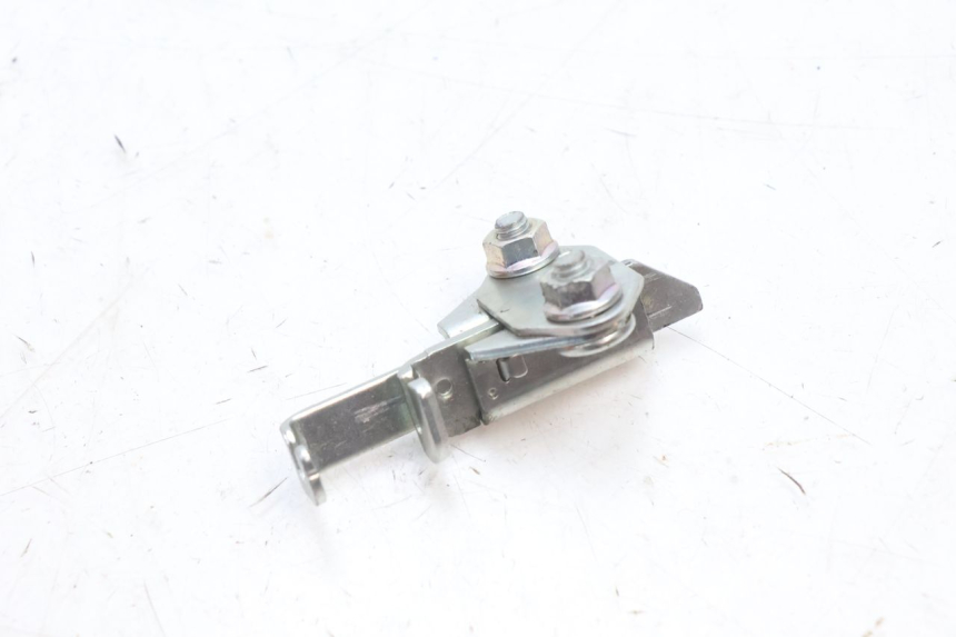 photo de SEAT LOCK SET YAMAHA FZ8 800 (2010 - 2016) - Alternative perspective