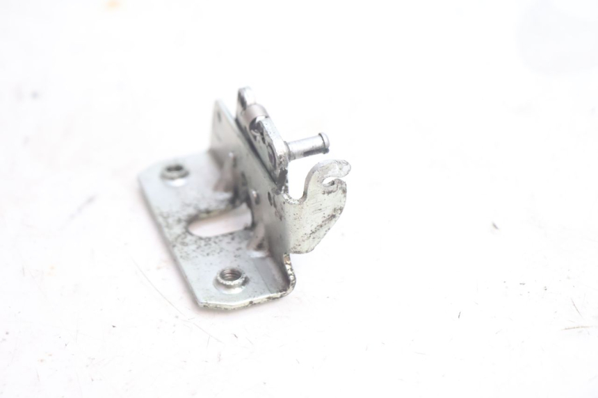 photo de SEAT LOCK SET GILERA GP 800 (2007 - 2013) - Product overview