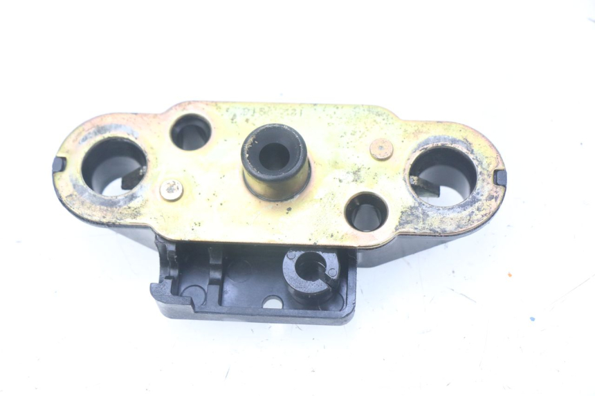 photo de SEAT LOCK SET SUZUKI GSF N BANDIT 600 (2000 - 2004) - Zoom on usage condition