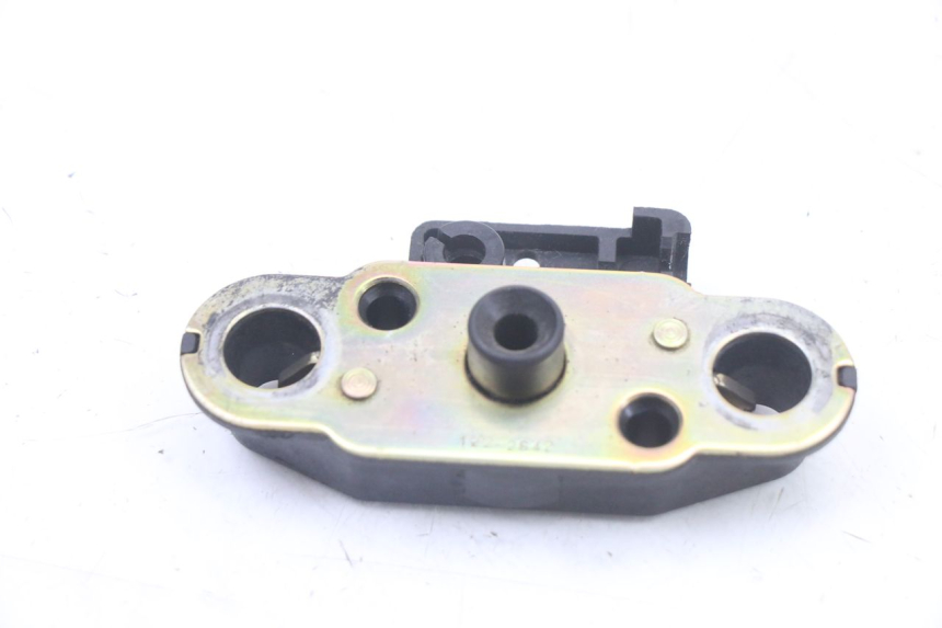 photo de SEAT LOCK SUZUKI GSF S BANDIT 600 (2000 - 2004) - Component detail