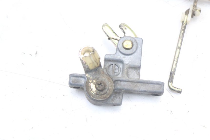 photo de SEAT LOCK SET KAWASAKI GTR 1000 (1994 - 2004) - Alternative perspective