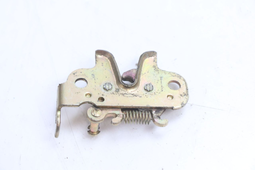 photo de SEAT LOCK PEUGEOT KISBEE 2T 50 (2010 - 2017) - Alternative perspective