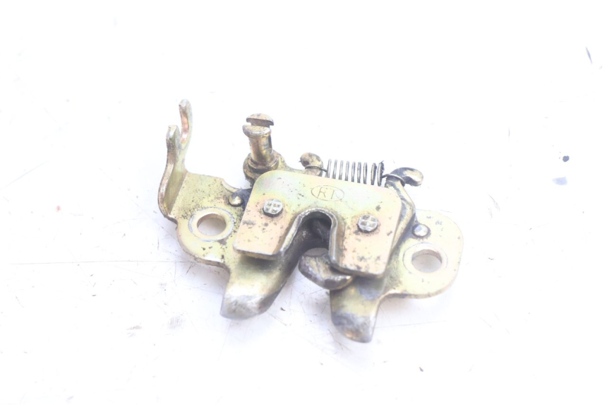photo de SEAT LOCK PEUGEOT KISBEE 2T 50 (2010 - 2017) - Main view