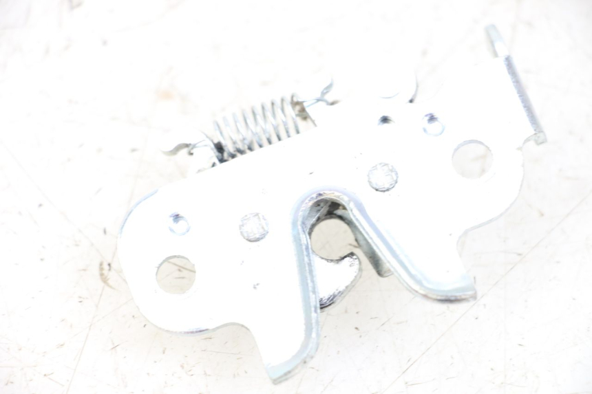 photo de SEAT LOCK PEUGEOT KISBEE 4T 50 (2018 - 2022) - Component detail