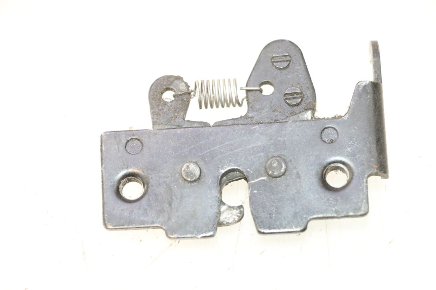 photo de SEAT LOCK PIAGGIO LIBERTY IGET 4T 50 (2015 - 2020) - Component detail