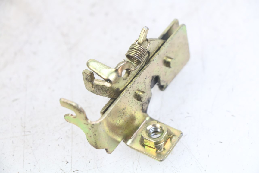 photo de SEAT LOCK JM MOTORS MIA 50 (2017 - 2020) - Component detail