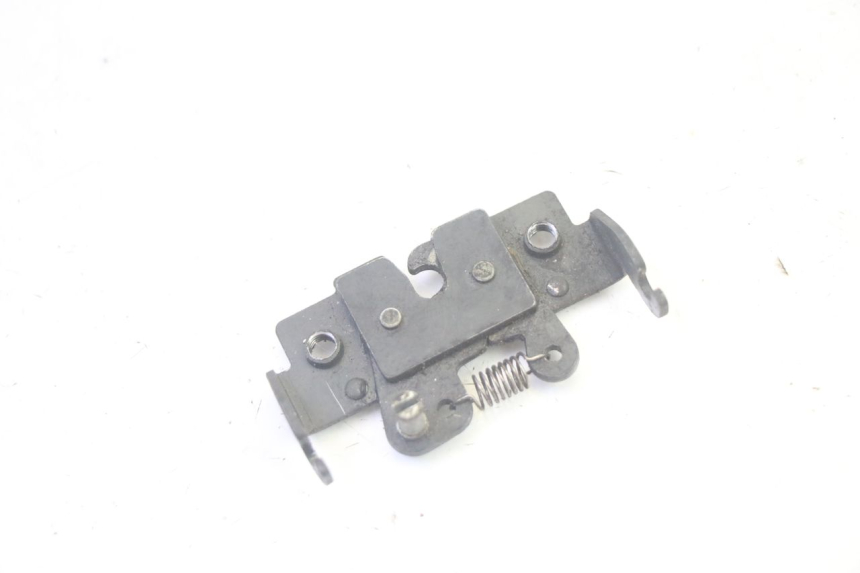 photo de SEAT LOCK PIAGGIO MP3 LT 400 (2007 - 2012) - Component detail