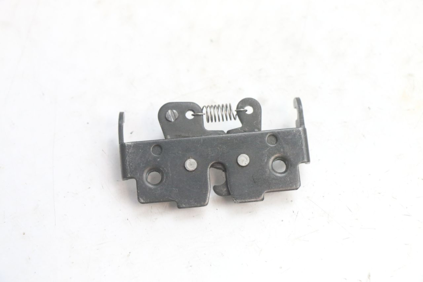 photo de SEAT LOCK PIAGGIO MP3 125 (2006 - 2014) - Zoom on usage condition