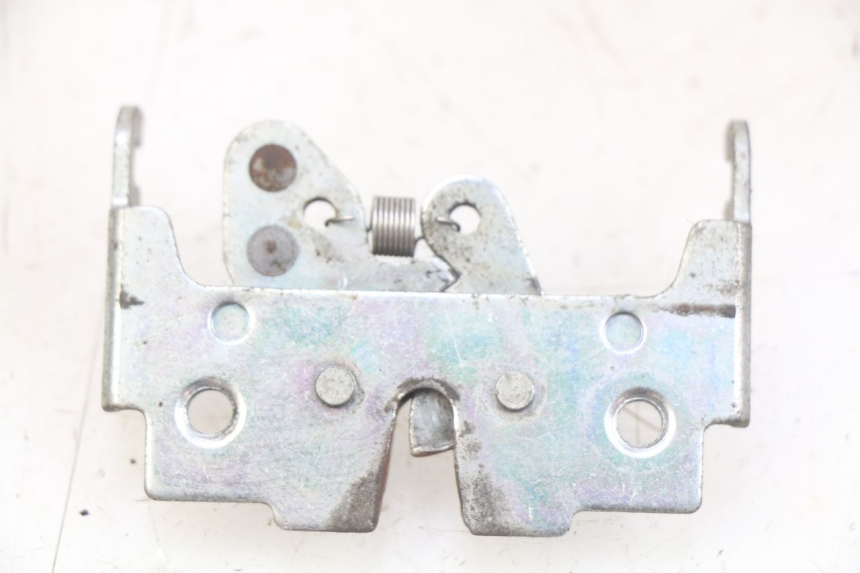 photo de SEAT LOCK GILERA NEXUS 125 (2007 - 2009) - Zoom on usage condition