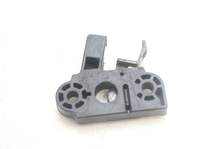 photo de SEAT LOCK SET MBK NITRO 50 (2004 - 2008) - Zoom on usage condition