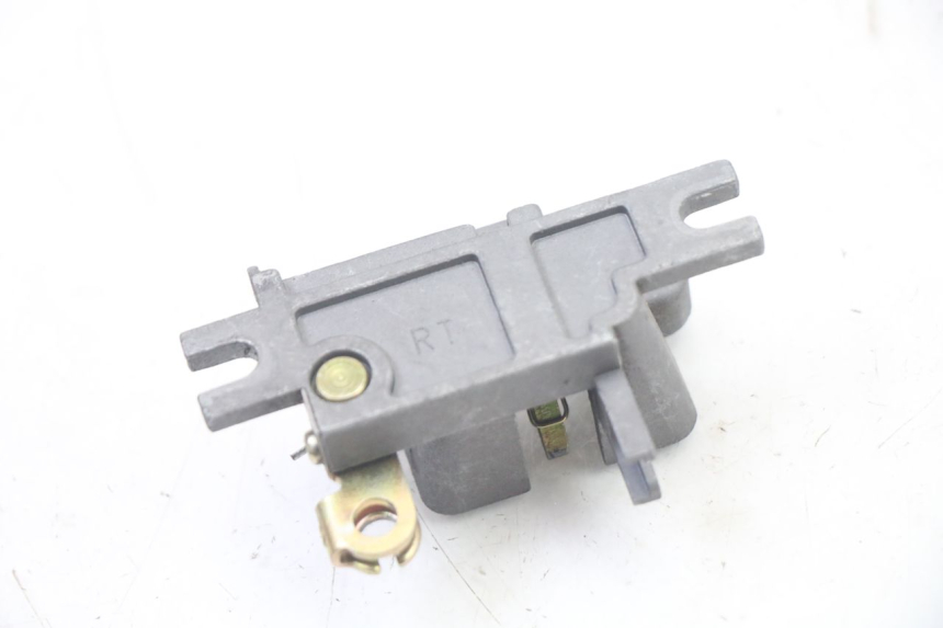 photo de SEAT LOCK SET SYM ORBIT III 3 4T 50 (2021 - 2025) - Alternative perspective