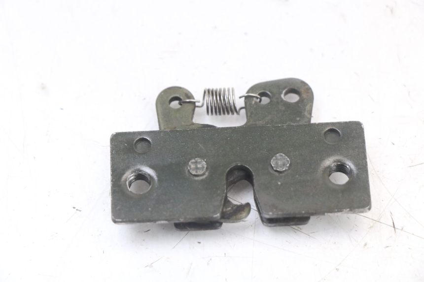 photo de SEAT LOCK PEUGEOT ELYSTAR 50 (2002 - 2014) - Alternative perspective