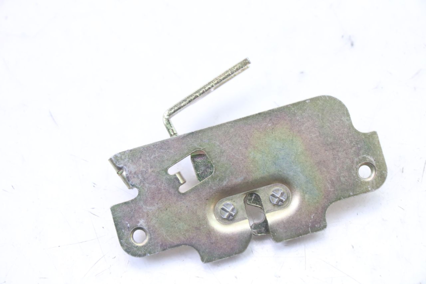 photo de SEAT LOCK SET PEUGEOT TWEET 4T 50 (2023 - 2025) - Alternative perspective