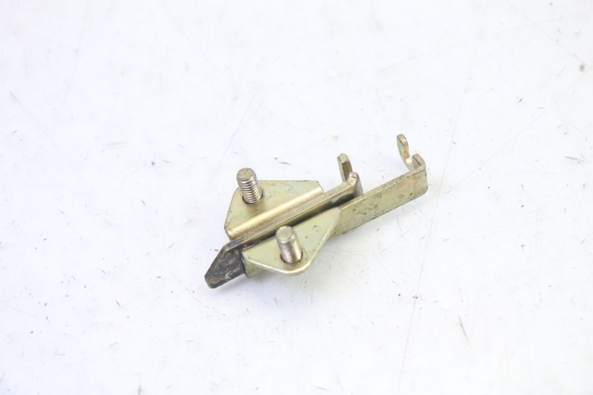 photo de SEAT LOCK SET MAG POWER R-STREET 50 (2016 - 2025) - Zoom on usage condition