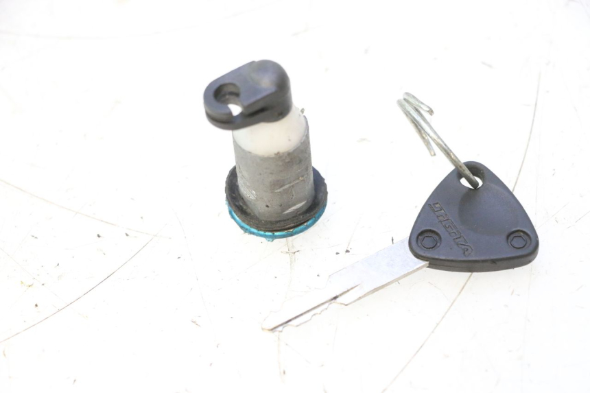 photo de SEAT LOCK SET LAZIO RENO 50 (2016 - 2021) - Zoom on usage condition