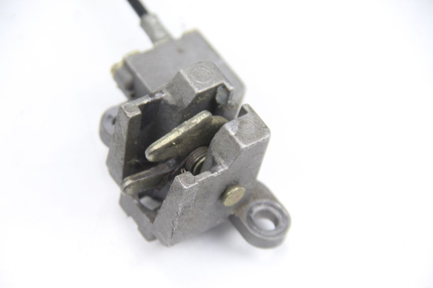 photo de SEAT LOCK SET TNT MOTOR ROMA 10' 4T 50 (2007 - 2018) - Zoom on usage condition