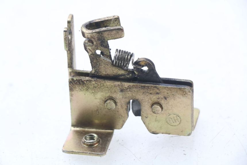 photo de SEAT LOCK SET TURBHO RP 50 (2018 - 2022) - Alternative perspective