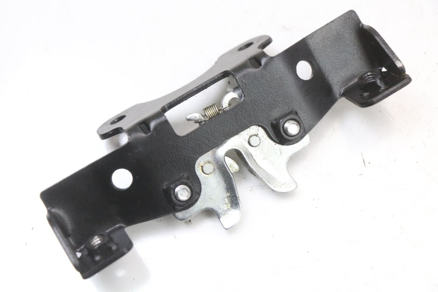 photo de SEAT LOCK JM MOTORS SANTANA 50 (2014 - 2023) - Component detail