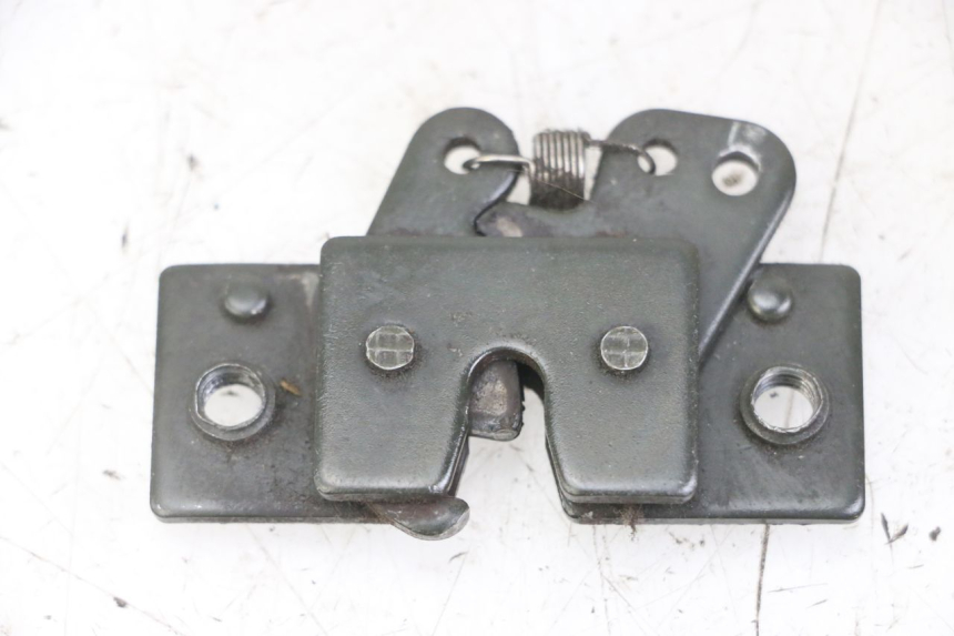 photo de SEAT LOCK SET PEUGEOT SATELIS 125 (2013 - 2018) - Component detail