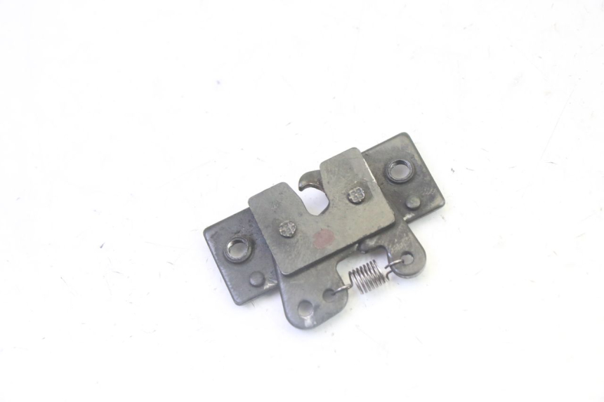 photo de SEAT LOCK SET PEUGEOT SATELIS 125 (2013 - 2018) - Component detail