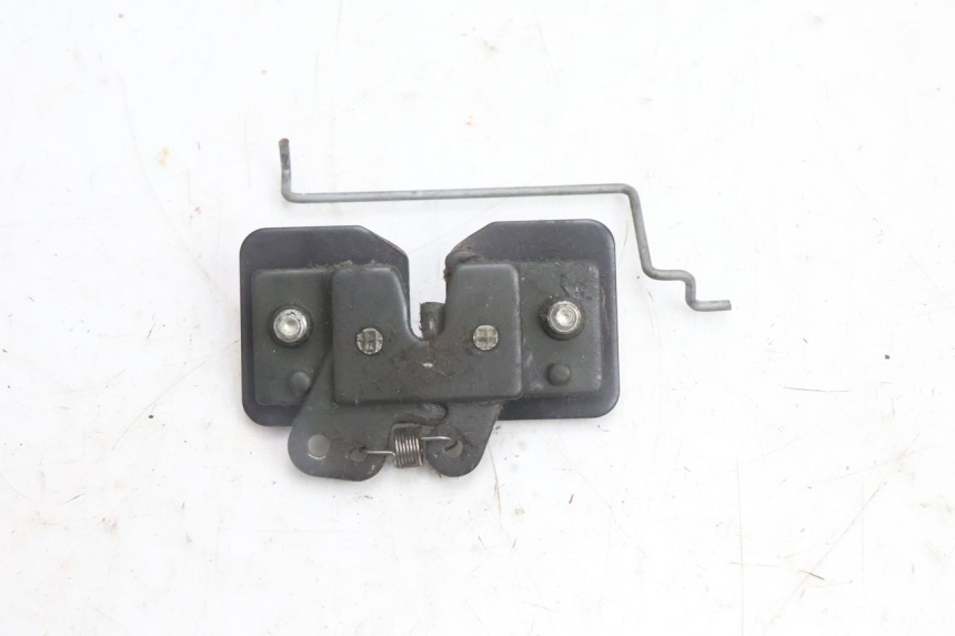 photo de SEAT LOCK SET PEUGEOT SATELIS 125 (2013 - 2018) - Main view